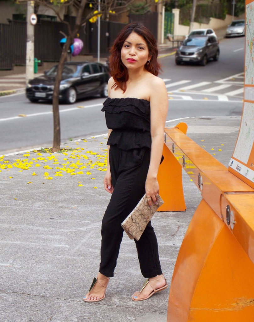 Black-jumper-Tulips-and-Heels